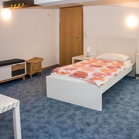 Ferien- & Monteur Maisonette Apartment In Magdeburg, H Kültér fotó